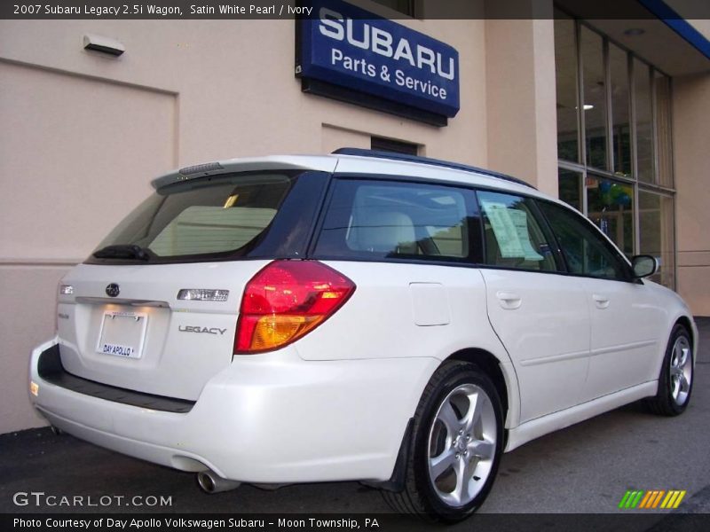 Satin White Pearl / Ivory 2007 Subaru Legacy 2.5i Wagon