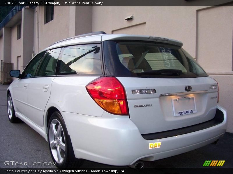 Satin White Pearl / Ivory 2007 Subaru Legacy 2.5i Wagon