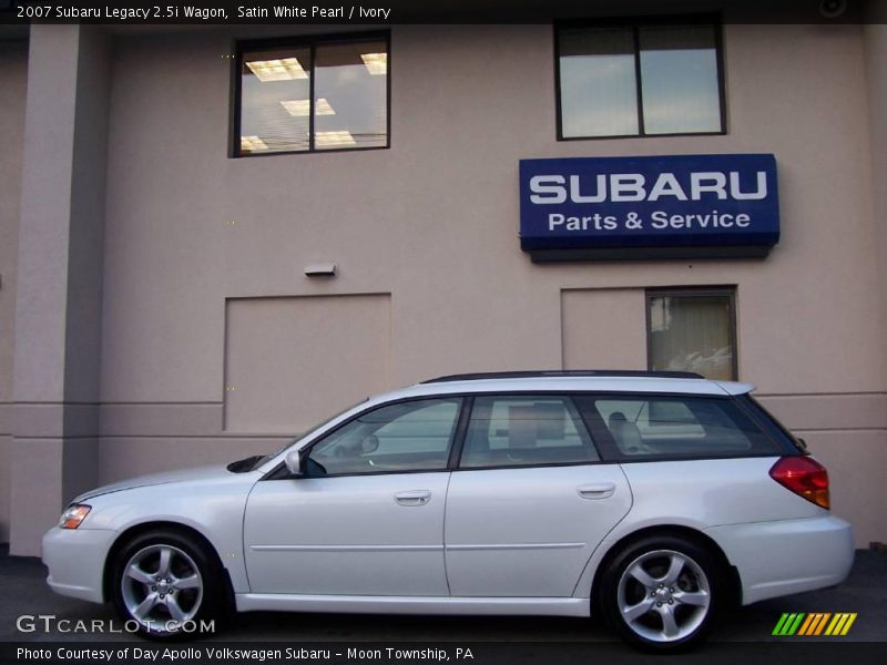 Satin White Pearl / Ivory 2007 Subaru Legacy 2.5i Wagon