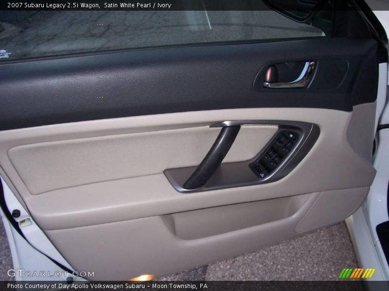 Satin White Pearl / Ivory 2007 Subaru Legacy 2.5i Wagon