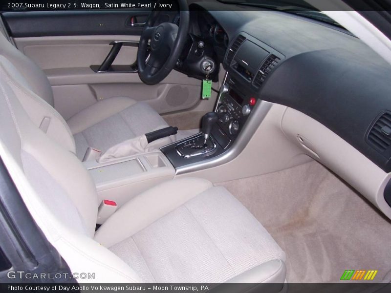 Satin White Pearl / Ivory 2007 Subaru Legacy 2.5i Wagon