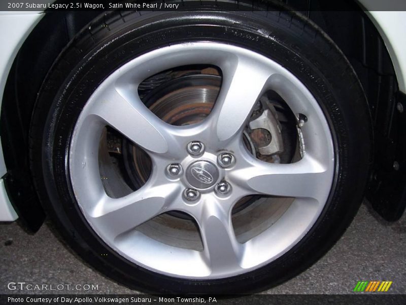 Satin White Pearl / Ivory 2007 Subaru Legacy 2.5i Wagon
