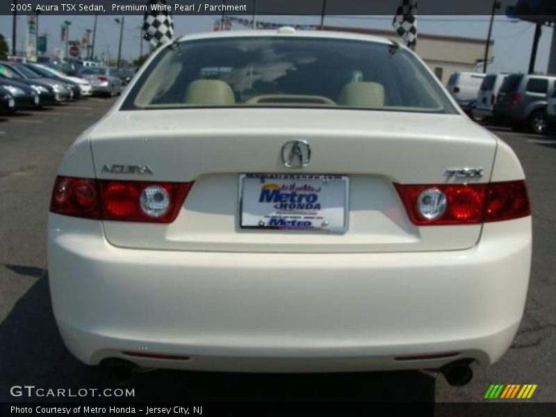 Premium White Pearl / Parchment 2005 Acura TSX Sedan