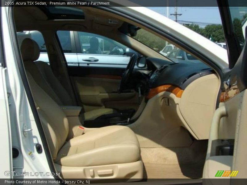 Premium White Pearl / Parchment 2005 Acura TSX Sedan