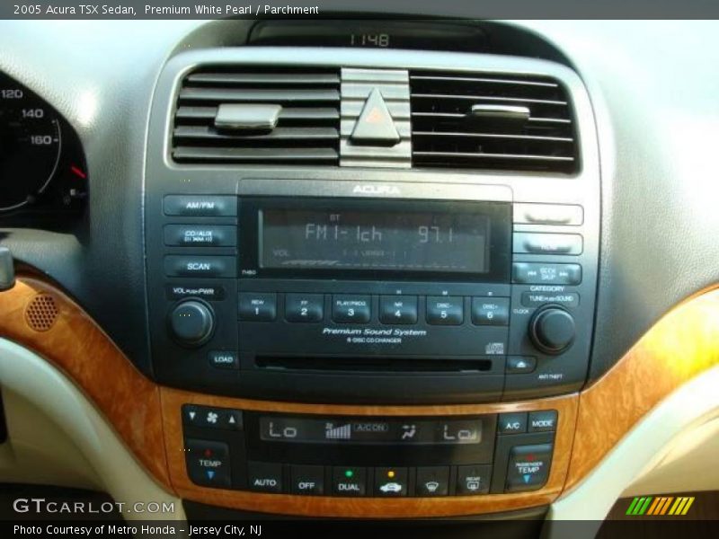 Premium White Pearl / Parchment 2005 Acura TSX Sedan