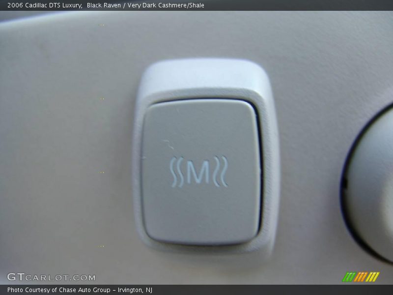 Black Raven / Very Dark Cashmere/Shale 2006 Cadillac DTS Luxury