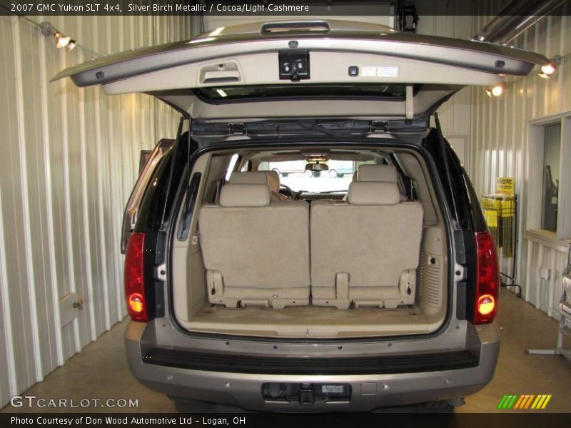 Silver Birch Metallic / Cocoa/Light Cashmere 2007 GMC Yukon SLT 4x4