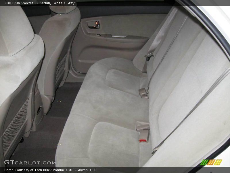 White / Gray 2007 Kia Spectra EX Sedan