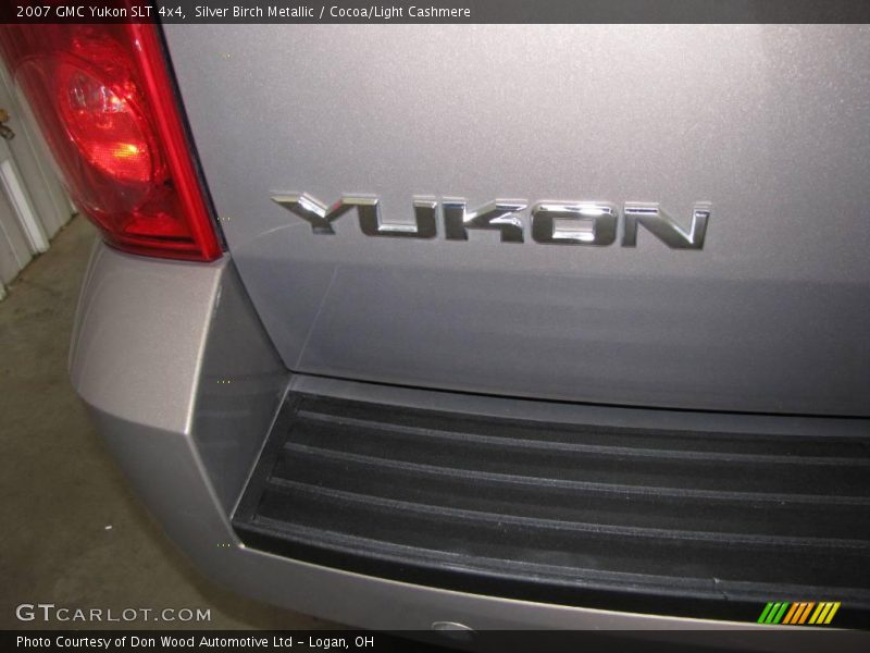 Silver Birch Metallic / Cocoa/Light Cashmere 2007 GMC Yukon SLT 4x4