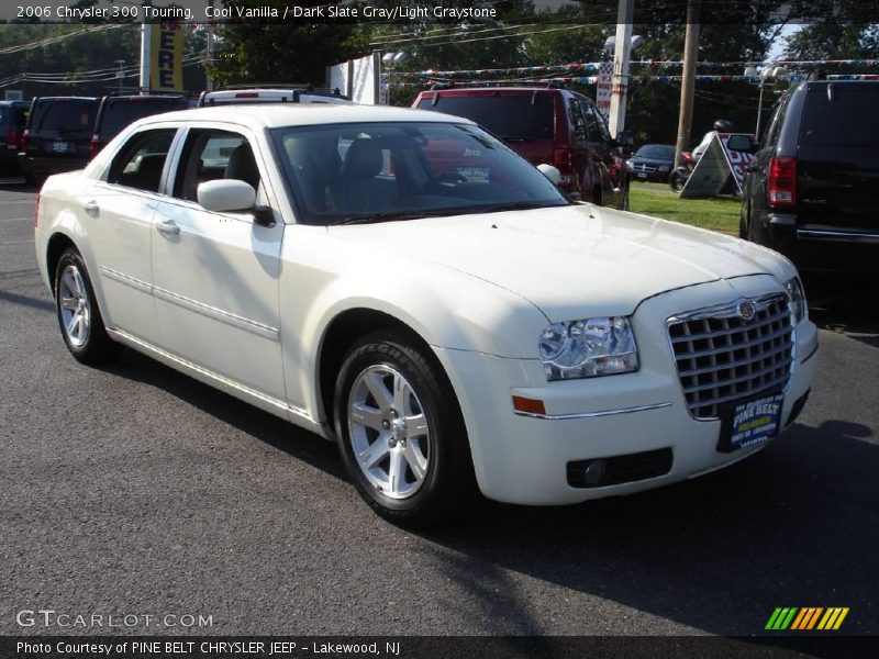 Cool Vanilla / Dark Slate Gray/Light Graystone 2006 Chrysler 300 Touring
