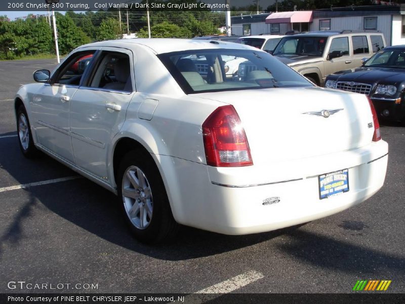 Cool Vanilla / Dark Slate Gray/Light Graystone 2006 Chrysler 300 Touring