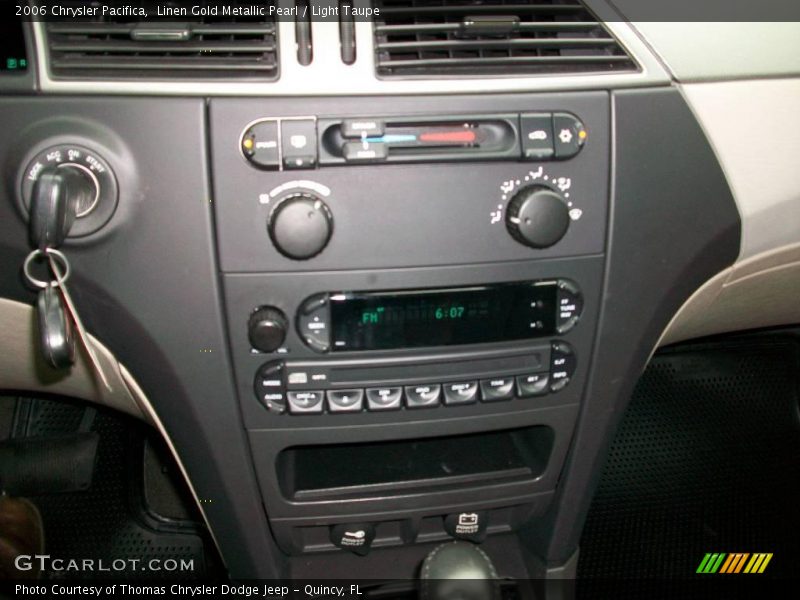 Linen Gold Metallic Pearl / Light Taupe 2006 Chrysler Pacifica