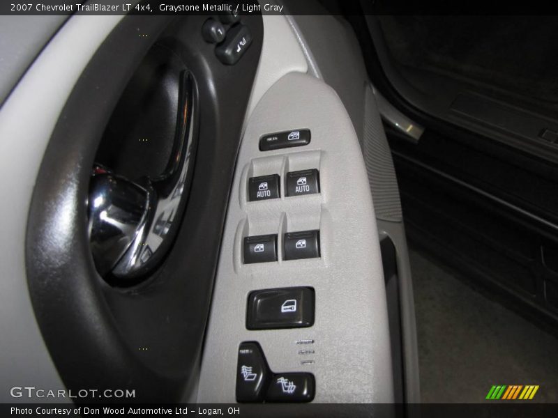 Graystone Metallic / Light Gray 2007 Chevrolet TrailBlazer LT 4x4