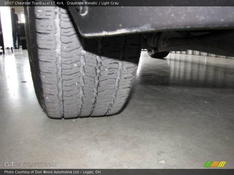 Graystone Metallic / Light Gray 2007 Chevrolet TrailBlazer LT 4x4