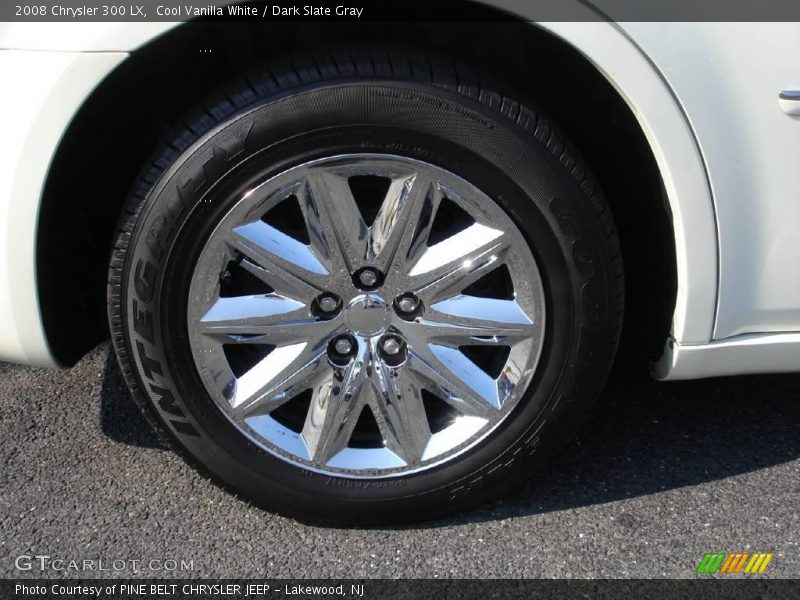 Cool Vanilla White / Dark Slate Gray 2008 Chrysler 300 LX