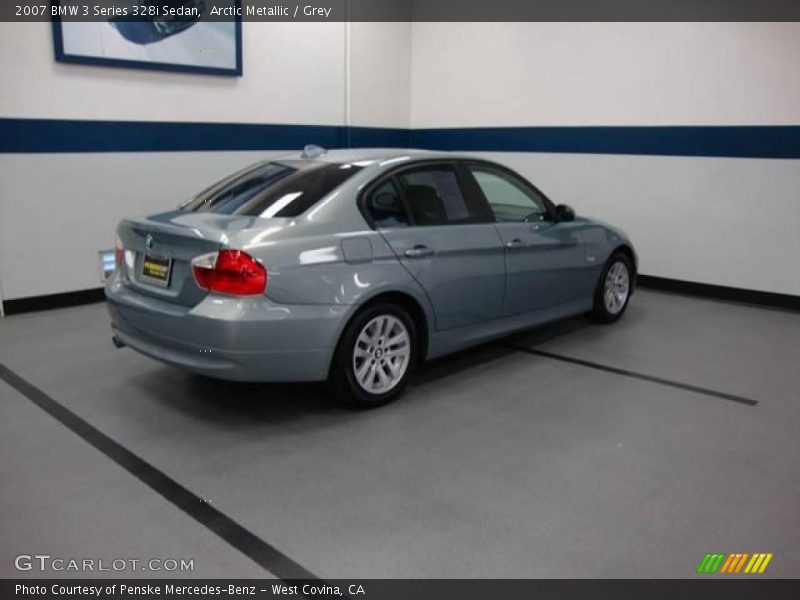 Arctic Metallic / Grey 2007 BMW 3 Series 328i Sedan