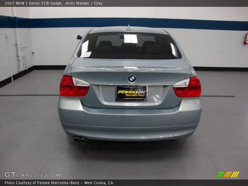 Arctic Metallic / Grey 2007 BMW 3 Series 328i Sedan