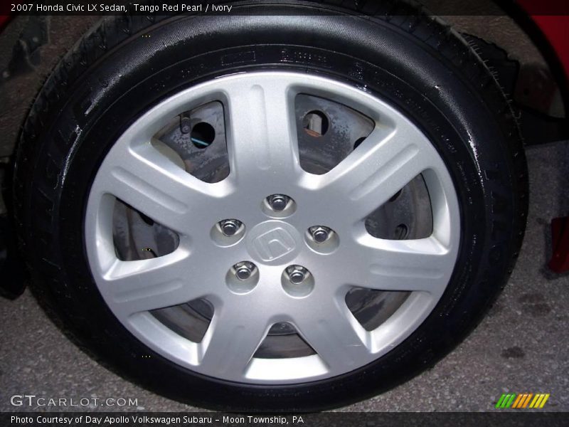 Tango Red Pearl / Ivory 2007 Honda Civic LX Sedan
