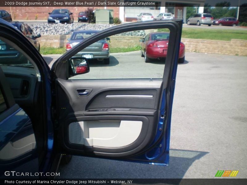 Deep Water Blue Pearl / Dark Slate Gray/Light Graystone 2009 Dodge Journey SXT