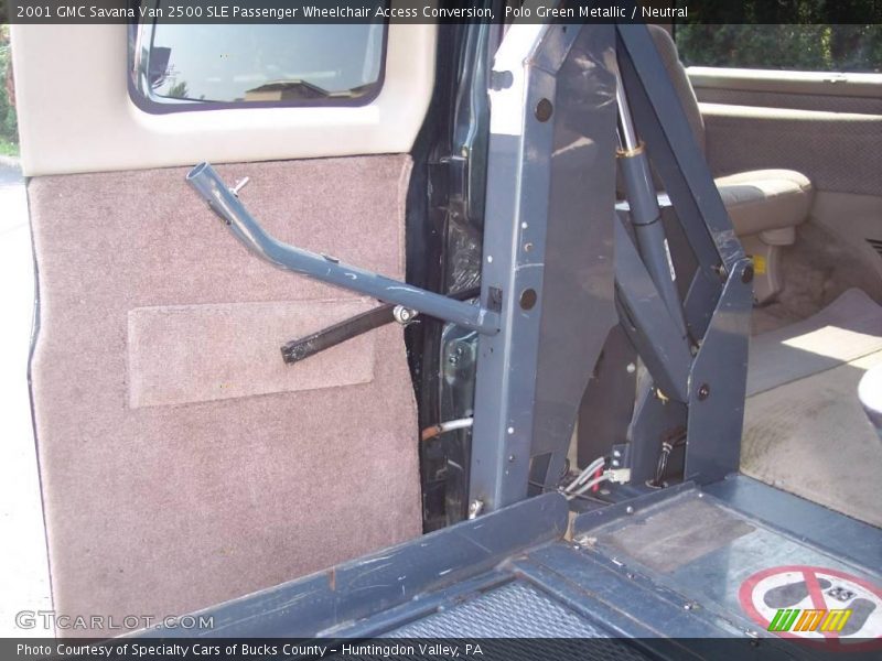 Polo Green Metallic / Neutral 2001 GMC Savana Van 2500 SLE Passenger Wheelchair Access Conversion