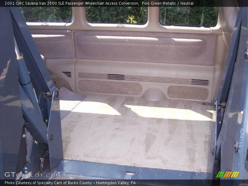 Polo Green Metallic / Neutral 2001 GMC Savana Van 2500 SLE Passenger Wheelchair Access Conversion