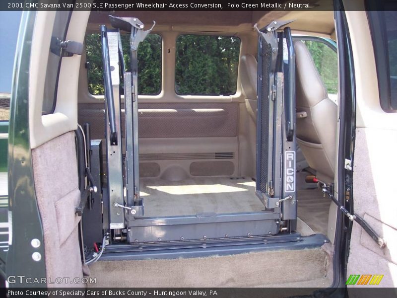 Polo Green Metallic / Neutral 2001 GMC Savana Van 2500 SLE Passenger Wheelchair Access Conversion