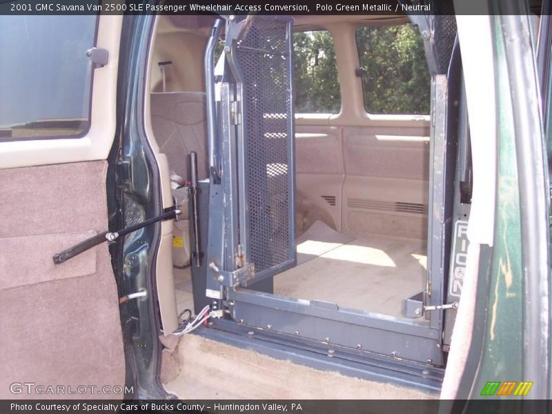 Polo Green Metallic / Neutral 2001 GMC Savana Van 2500 SLE Passenger Wheelchair Access Conversion