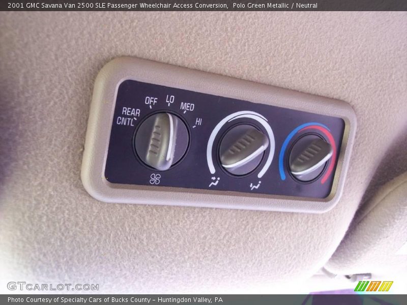 Polo Green Metallic / Neutral 2001 GMC Savana Van 2500 SLE Passenger Wheelchair Access Conversion