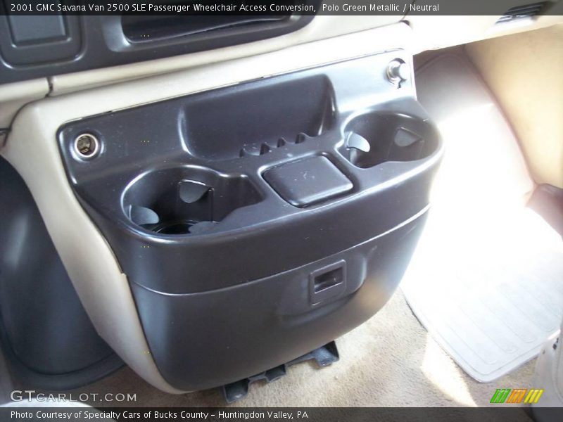 Polo Green Metallic / Neutral 2001 GMC Savana Van 2500 SLE Passenger Wheelchair Access Conversion