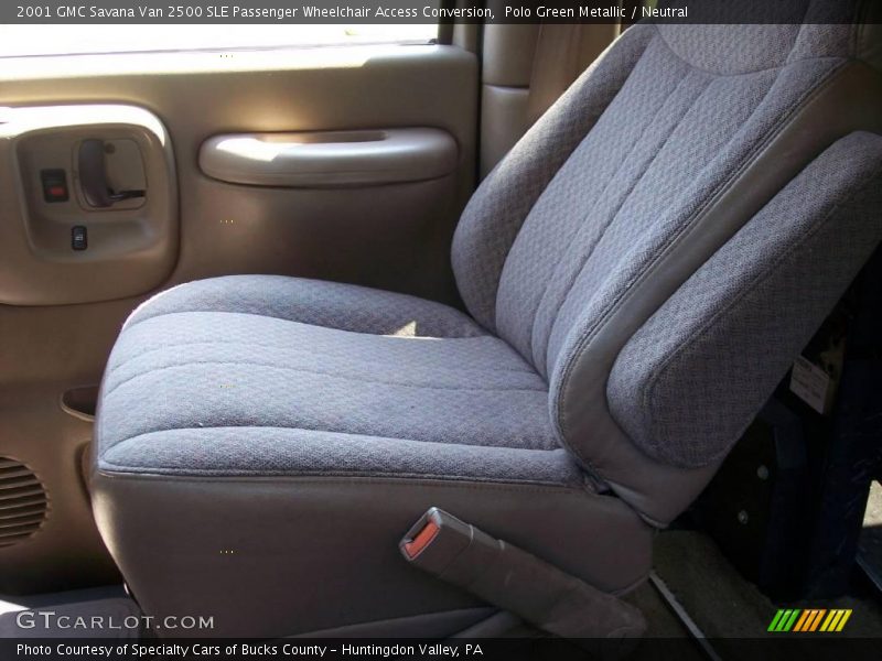 Polo Green Metallic / Neutral 2001 GMC Savana Van 2500 SLE Passenger Wheelchair Access Conversion