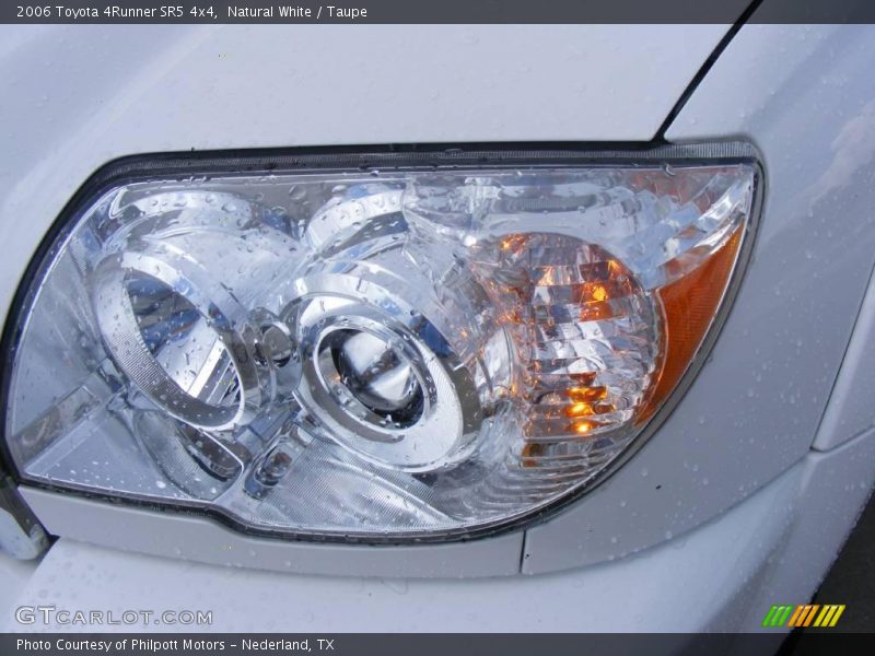 Natural White / Taupe 2006 Toyota 4Runner SR5 4x4