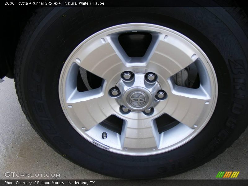 Natural White / Taupe 2006 Toyota 4Runner SR5 4x4