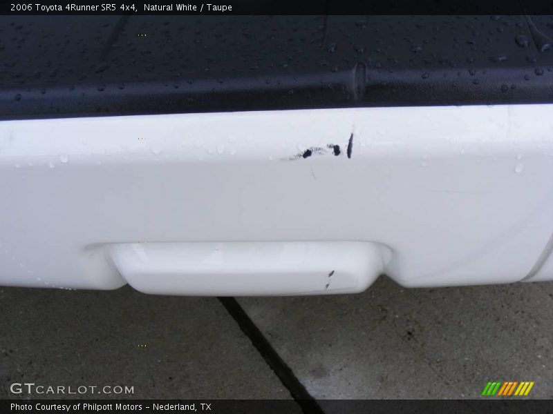Natural White / Taupe 2006 Toyota 4Runner SR5 4x4