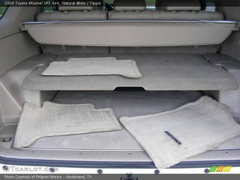 Natural White / Taupe 2006 Toyota 4Runner SR5 4x4