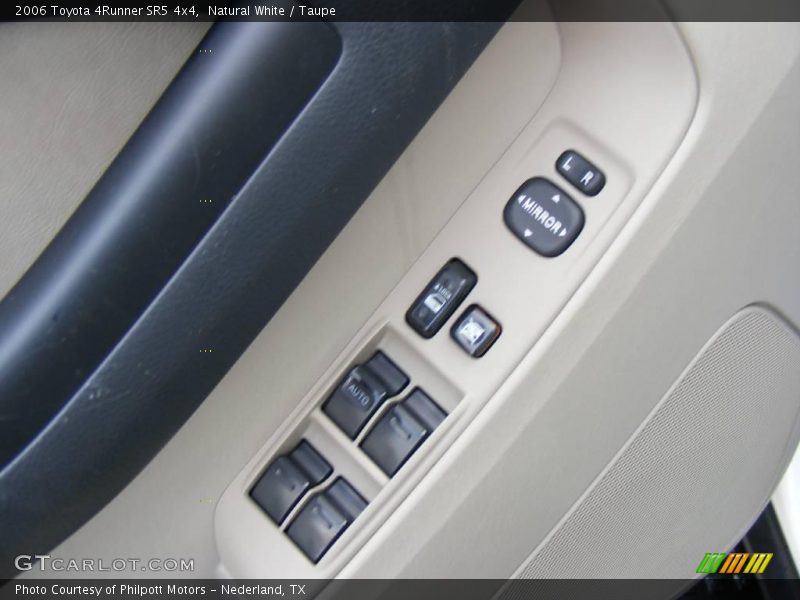 Natural White / Taupe 2006 Toyota 4Runner SR5 4x4