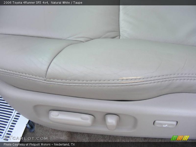 Natural White / Taupe 2006 Toyota 4Runner SR5 4x4