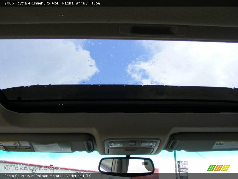 Natural White / Taupe 2006 Toyota 4Runner SR5 4x4