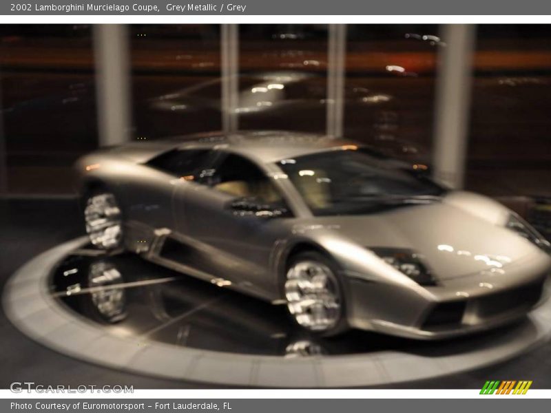 Grey Metallic / Grey 2002 Lamborghini Murcielago Coupe