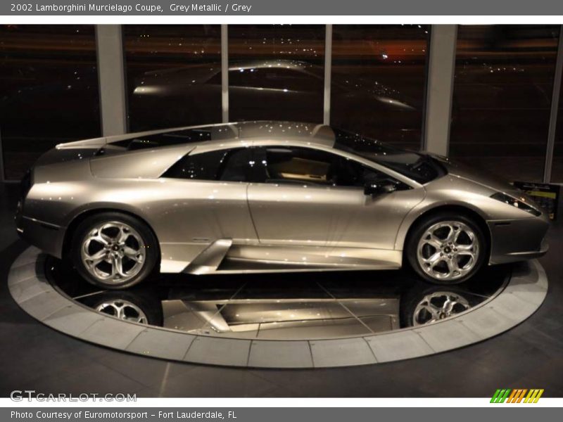 Grey Metallic / Grey 2002 Lamborghini Murcielago Coupe