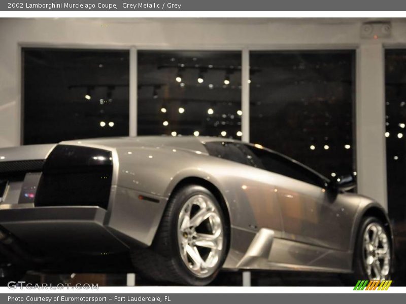 Grey Metallic / Grey 2002 Lamborghini Murcielago Coupe