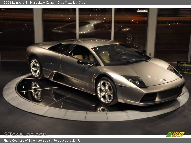 Grey Metallic / Grey 2002 Lamborghini Murcielago Coupe