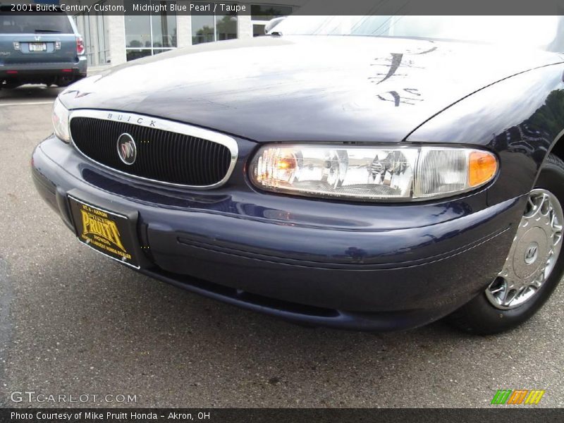 Midnight Blue Pearl / Taupe 2001 Buick Century Custom