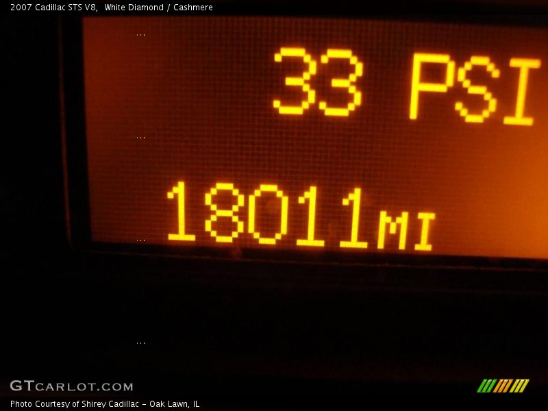 White Diamond / Cashmere 2007 Cadillac STS V8