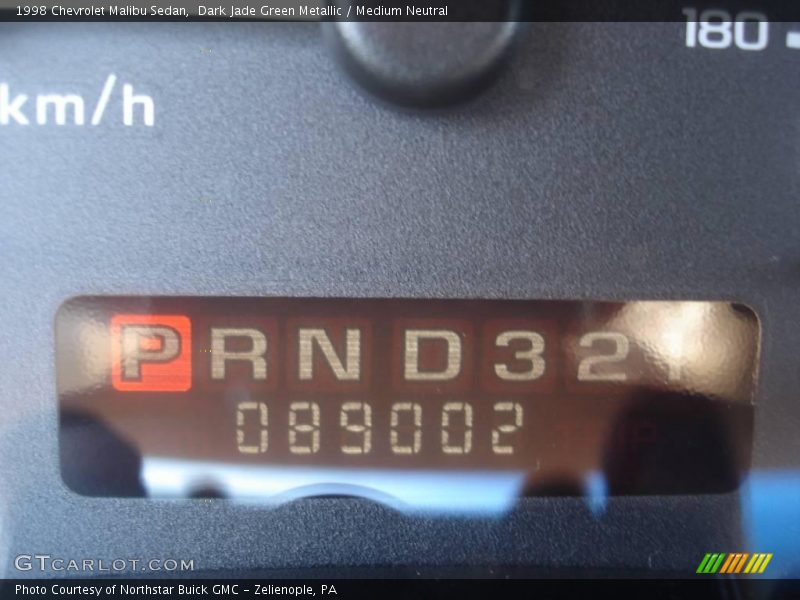 Dark Jade Green Metallic / Medium Neutral 1998 Chevrolet Malibu Sedan