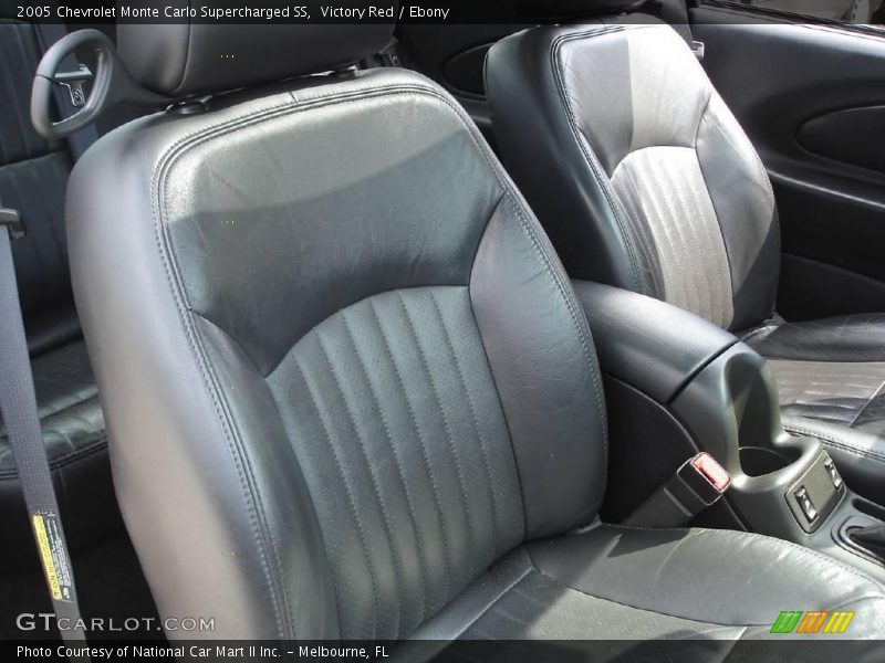 Victory Red / Ebony 2005 Chevrolet Monte Carlo Supercharged SS