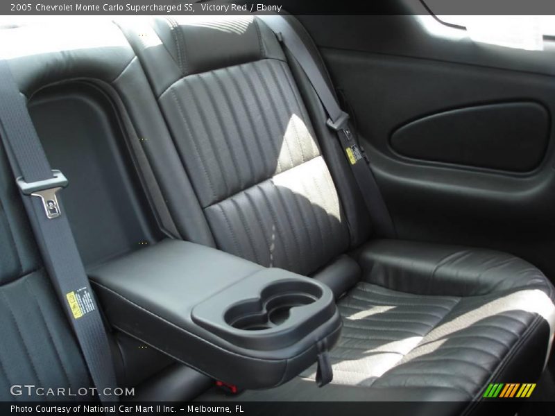 Victory Red / Ebony 2005 Chevrolet Monte Carlo Supercharged SS