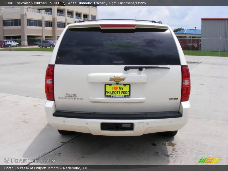 White Diamond Tricoat / Light Cashmere/Ebony 2008 Chevrolet Suburban 1500 LTZ