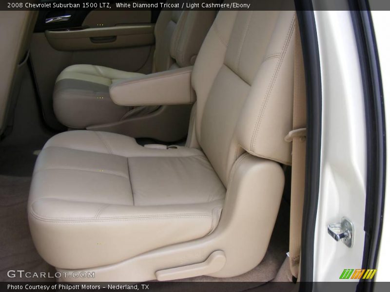 White Diamond Tricoat / Light Cashmere/Ebony 2008 Chevrolet Suburban 1500 LTZ