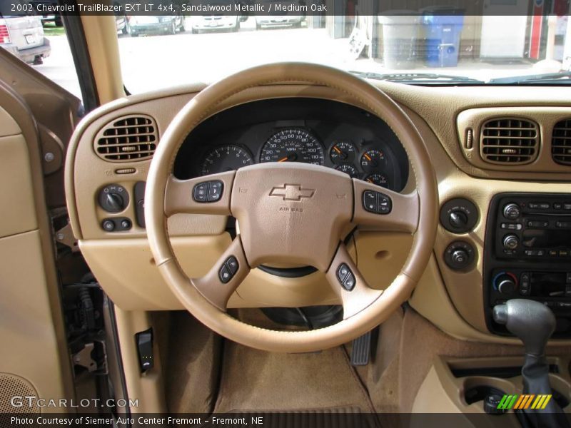 Sandalwood Metallic / Medium Oak 2002 Chevrolet TrailBlazer EXT LT 4x4