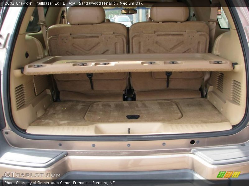 Sandalwood Metallic / Medium Oak 2002 Chevrolet TrailBlazer EXT LT 4x4